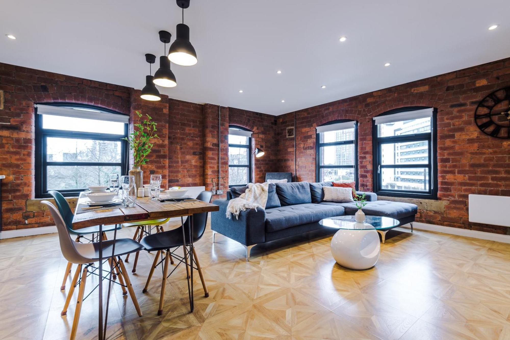 2 King Size Beds In Manhattan Styled Oversize Apartment Лидс Экстерьер фото